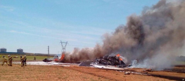 解説&航空無線 エア・アスタナ1388便 操縦不能 航空機事故- YouTube