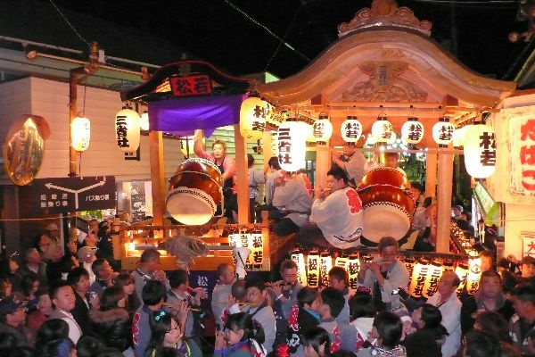 松崎町で「海のピカ市」 海水浴場で800本の景品見つける宝探し企画も - 伊豆下田経済新聞