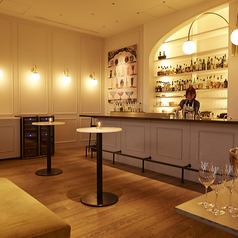 記念日・誕生日デートにおすすめ！東京駅近辺の夜景がキレイなレストラン＆バー10選グルカレ by 東京カレンダ