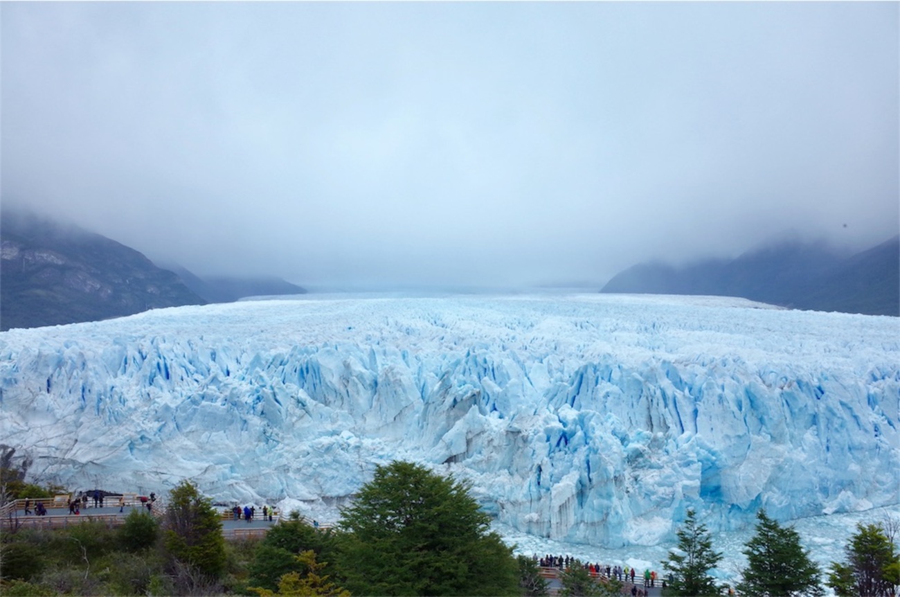 ペリト・モレノ氷河トレッキングの写真素材23914043- PIXTA