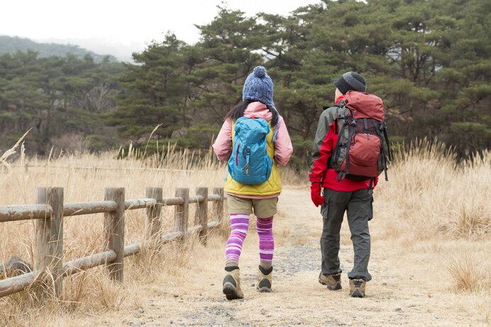 スニーカーハイク＆本格登山で楽しむ、紅葉が主役の秋コーデYAMAP STORE ヤマップストア