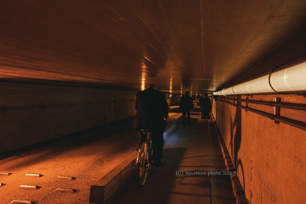 高輪橋架道橋下区道に行ってきました。「白金」地域情報発信サイト白金タイムズ