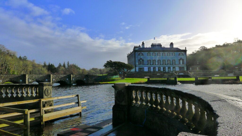 2025年 カイルモア修道院 - 出発前に知っておくべきことすべて -