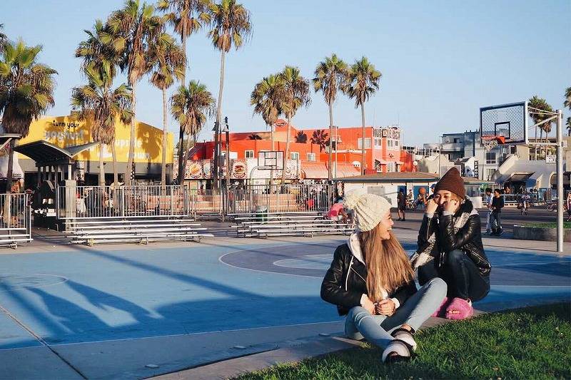 アメリカ・デンバー街歩きとおしゃれディナーKicking ☆世界の旅へ