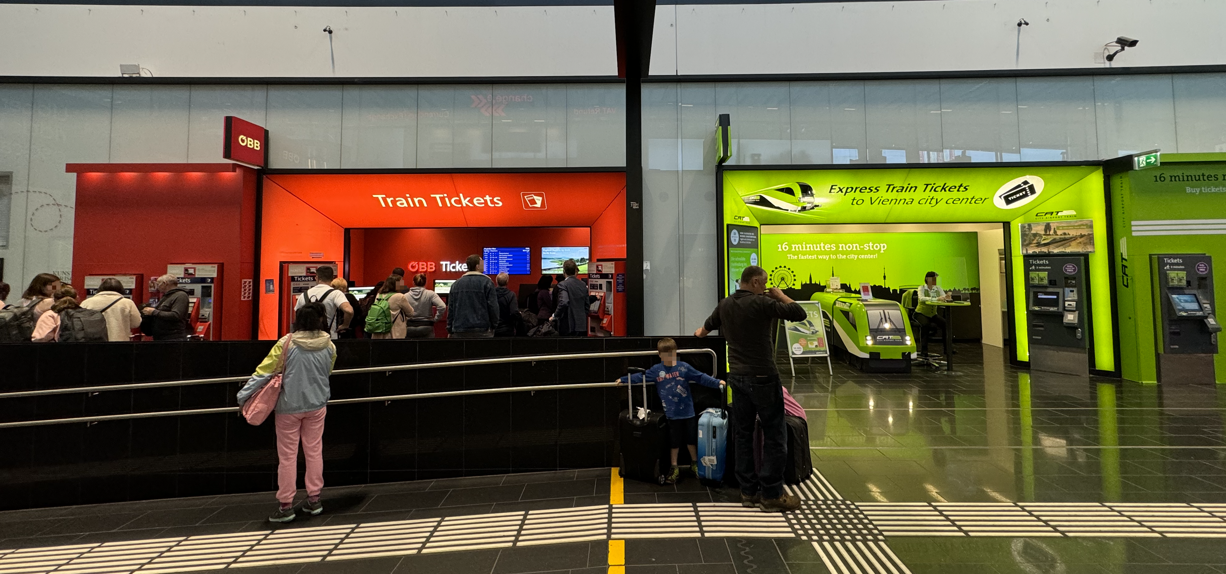 ウィーン市内中心部へのウィーン空港プライベートトランスファー 2025 - シュヴェヒャート