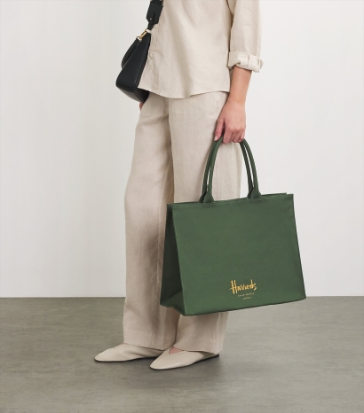 お土産探しにも最適！世界一有名なデパート・ハロッズを訪れよう - Expedia JP