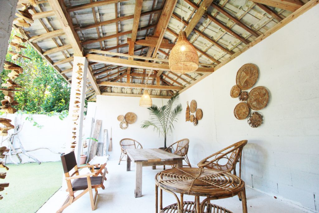 沖縄の民泊物件・一棟貸し別荘・バケーションハウスは北谷ベース