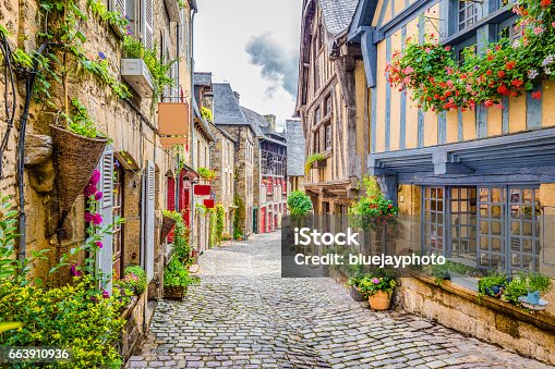 ひとり旅×ヨーロッパ。“街並み重視”の可愛い旅ができる海外の街11選RETRIP リトリップ