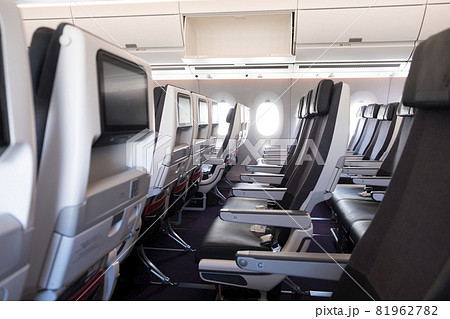 18,149 飛行機内 Stock Photos, High-Res