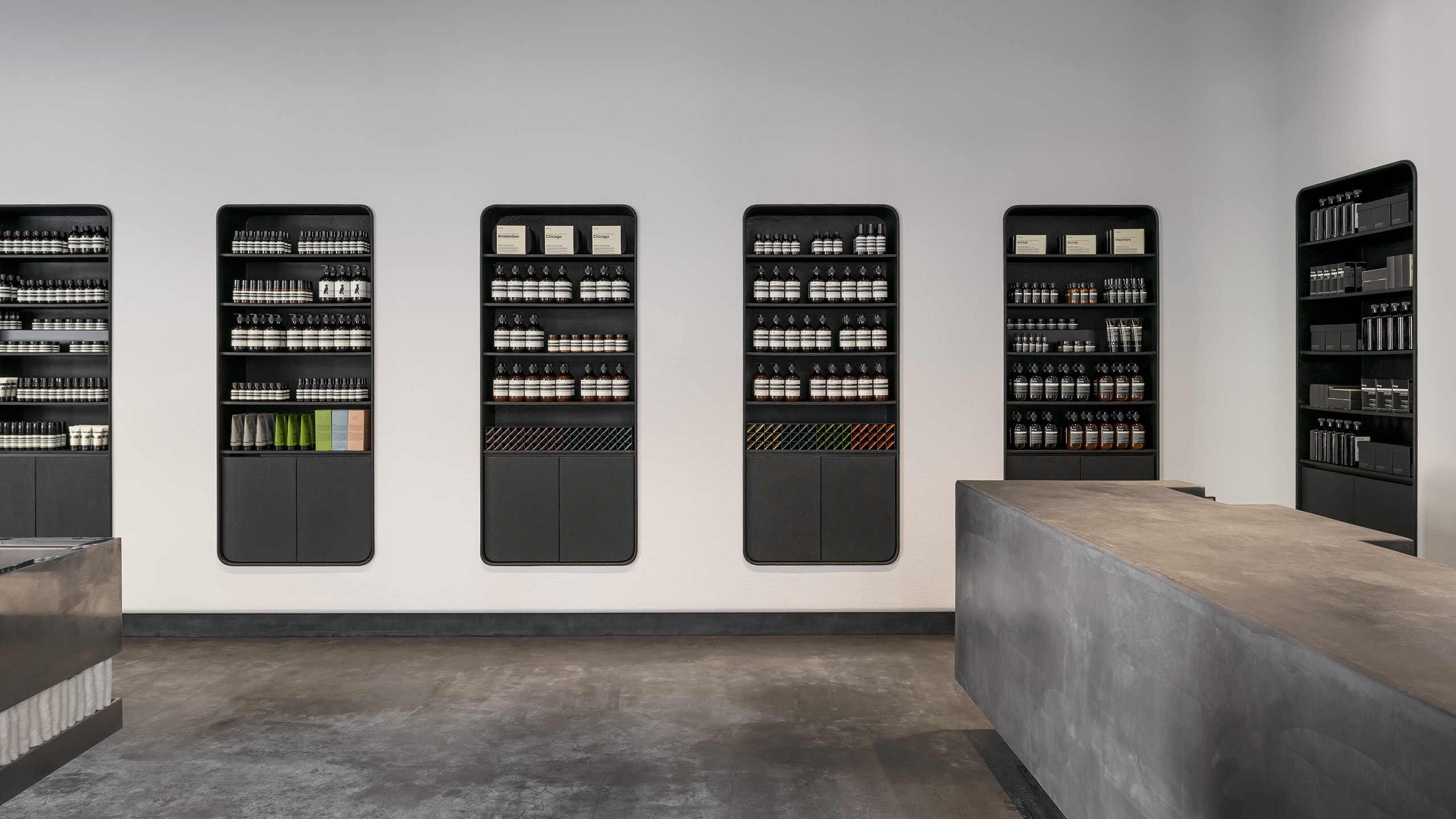 Aesop 福岡店 - 西鉄福岡