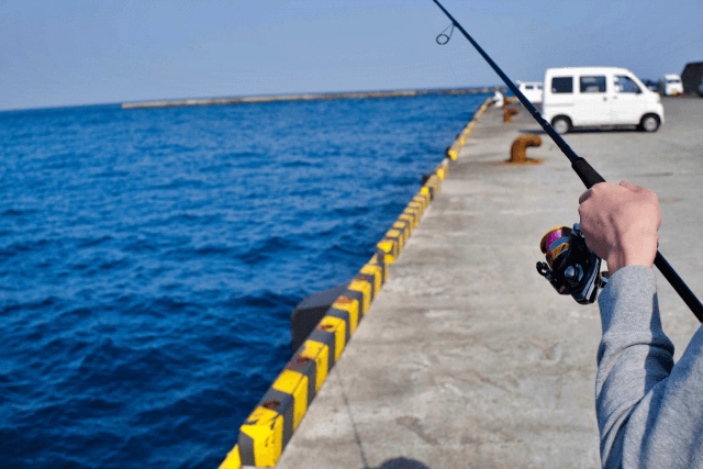 ウキ釣りの最高峰！ 野ベラの釣りに山上湖で挑む ～山梨のヘラブナ釣り編～ -