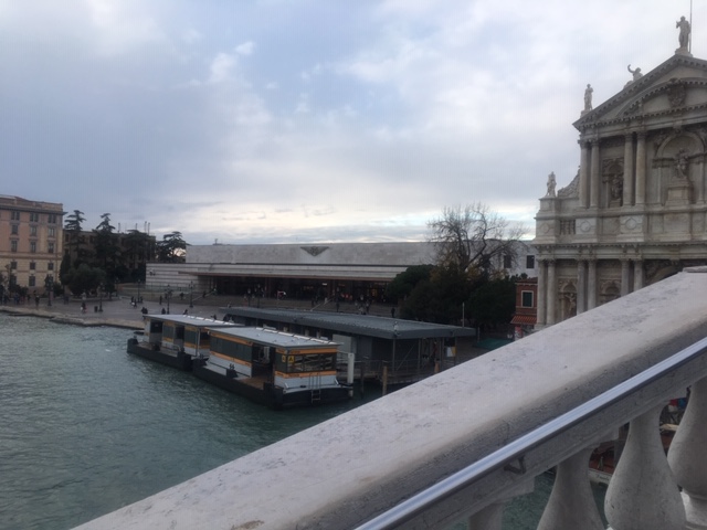 イタリア ベネチアのサンタ・ルチア駅 写真素材4425542- フォトライブラリ