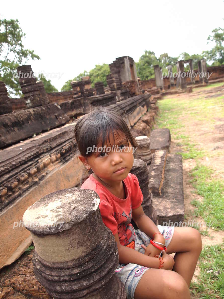 クメールの微笑み。天女の舞。遺跡を呑み込む大自然。ビジネスクラスで行くカンボジア一人旅②』シェムリアップ カンボジア の旅行記・ブログ