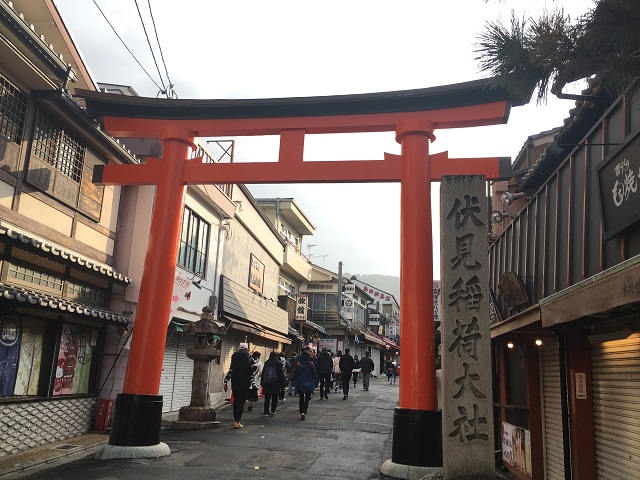 2023.3.9-11 京都、奈良、大阪の一人旅 3日目清水寺、伏見稲荷、錦市場、平等院、京都駅前』東山・祇園・北白川