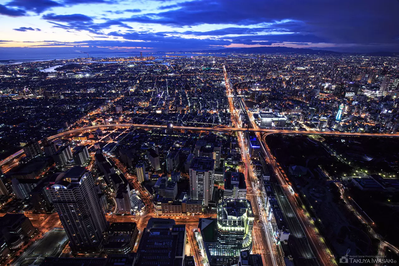 寒い冬の夜景デートにもオススメ！関西の無料展望室9選