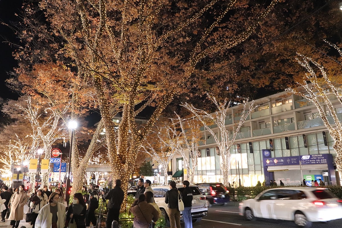 表参道 フェンディ イルミネーション