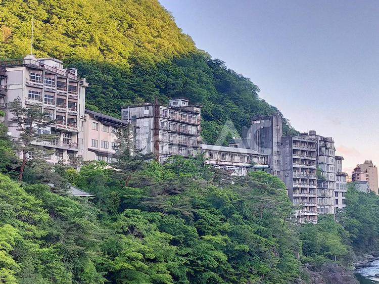 きぬ川館本店 - Wikipedia