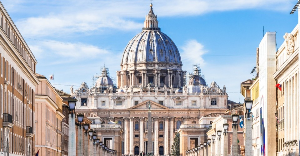 25年に一度の聖なる扉が開く、2025年聖年のバチカン・ローマおすすめスポット│クラブツーリズム