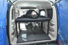 いまじわり来てる「ジャパンディな車中泊」！ 「二度見」確実な軽バン衝撃の中身soto lover -