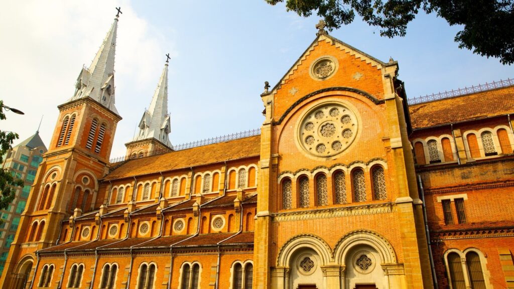 ホーチミン市のサイゴンノートルダム大聖堂-チケット＆ツア