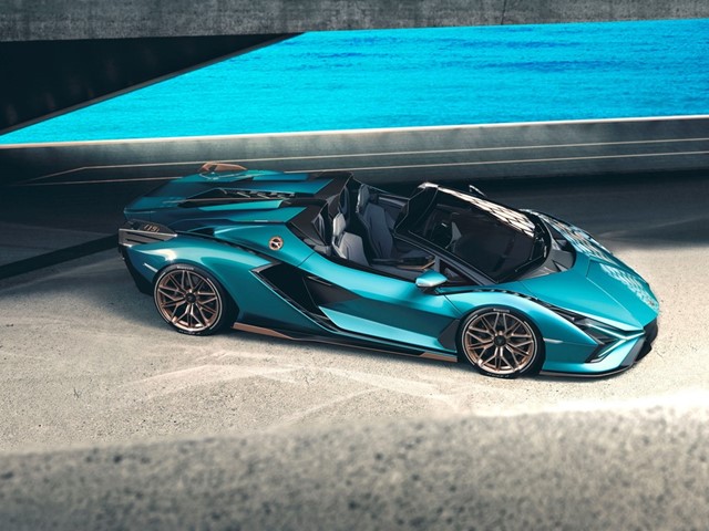 ランボルギーニの最新作「ウラカンSTO」はGT3マシン直系のロードゴーイングレーサー？ - LE VOLANT WEB自動車情報サイト『LEVOLANT