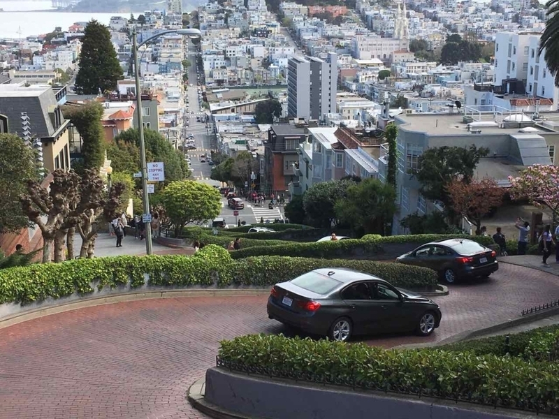 ロンバードストリート海外旅行・国内旅行のツアーやホテル予約はNEWT ニュート