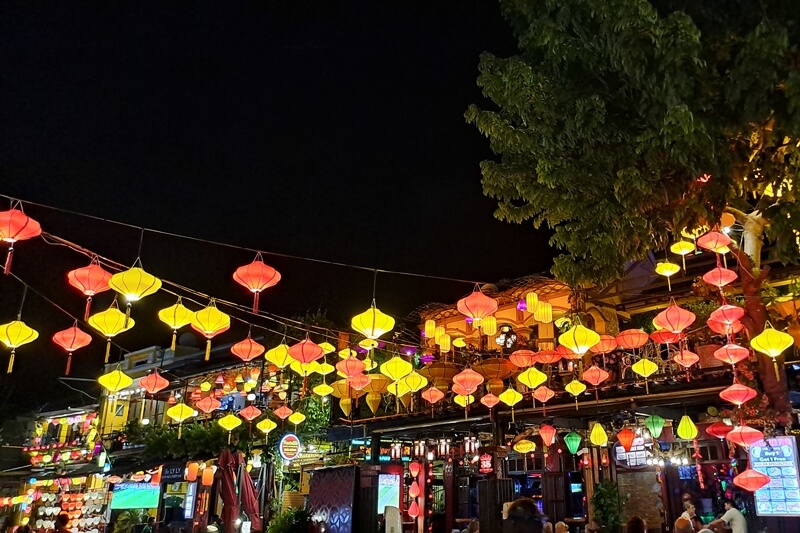 ベトナム中部の世界遺産「古都ホイアン」の魅力とは？旧市街の見どころやランタン祭りも - Danang