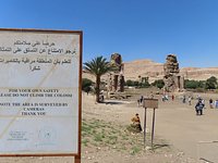 メムノンの巨像 - Viatorビアター