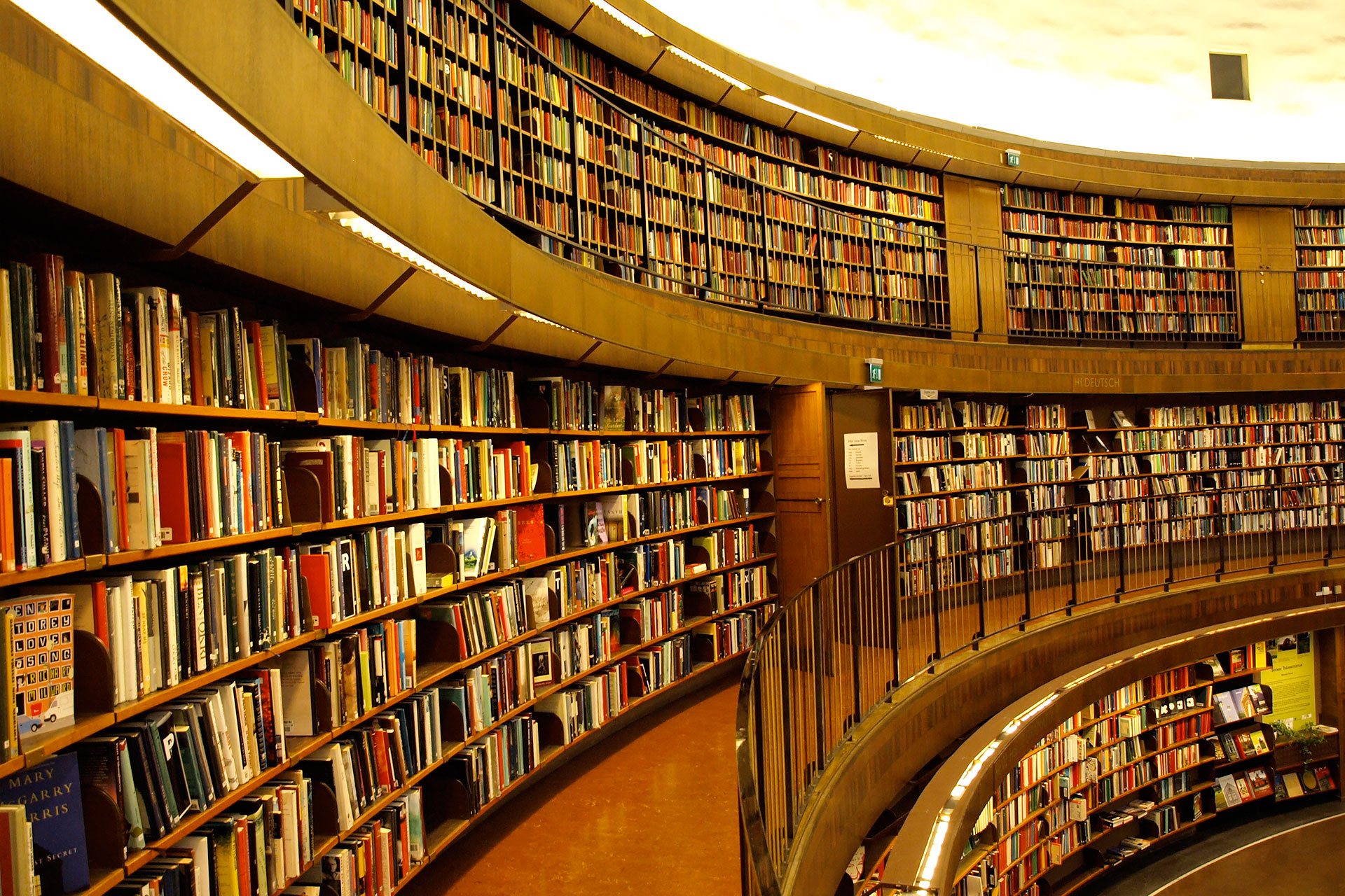 スウェーデン 僕的世界一綺麗な図書館！ストックホルム市立図書館世界大作戦