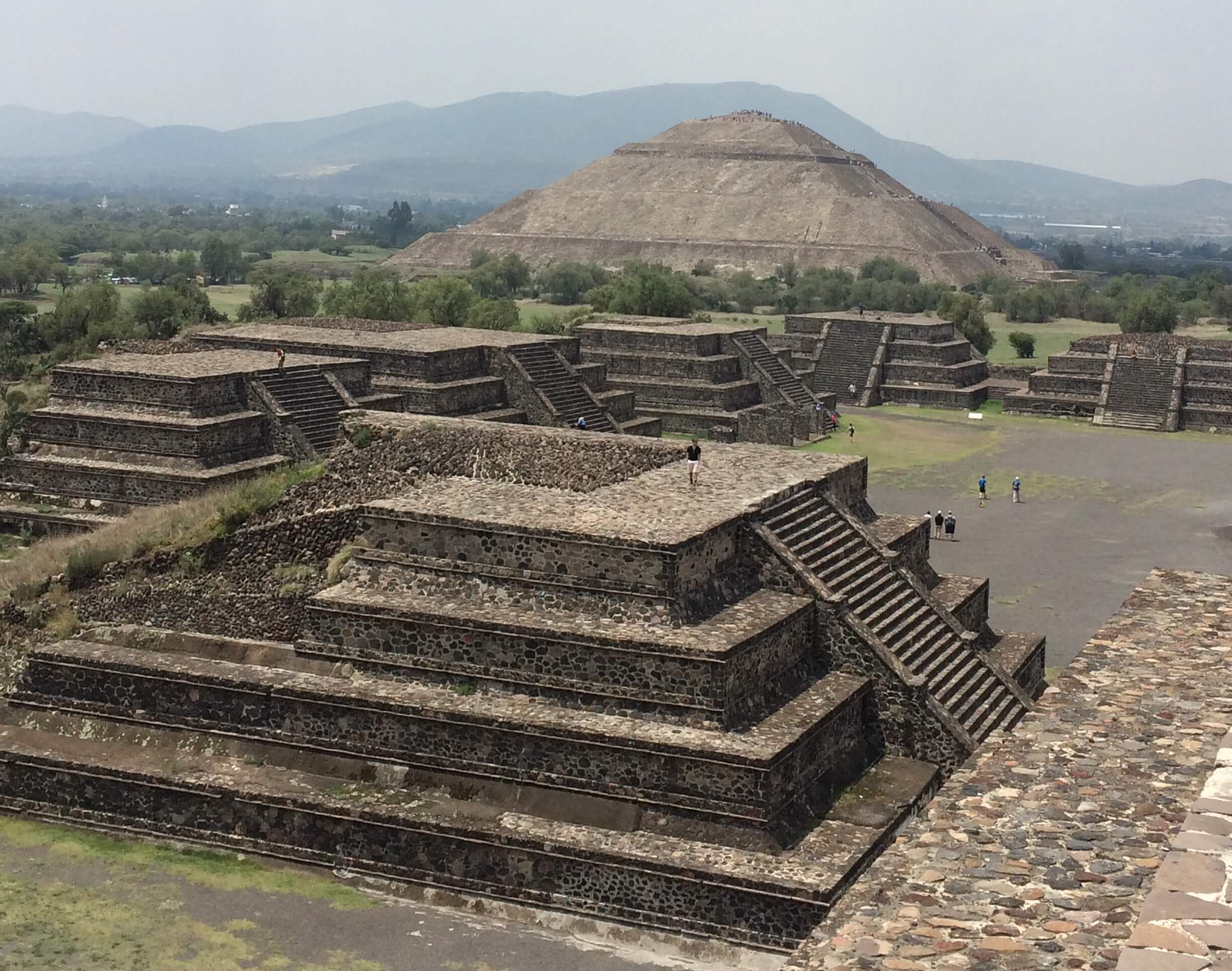 ククルカンのピラミッド・神の降臨を目撃する体験～メキシコ観光 PASELAメキシコ・中米方面専門の旅行会社