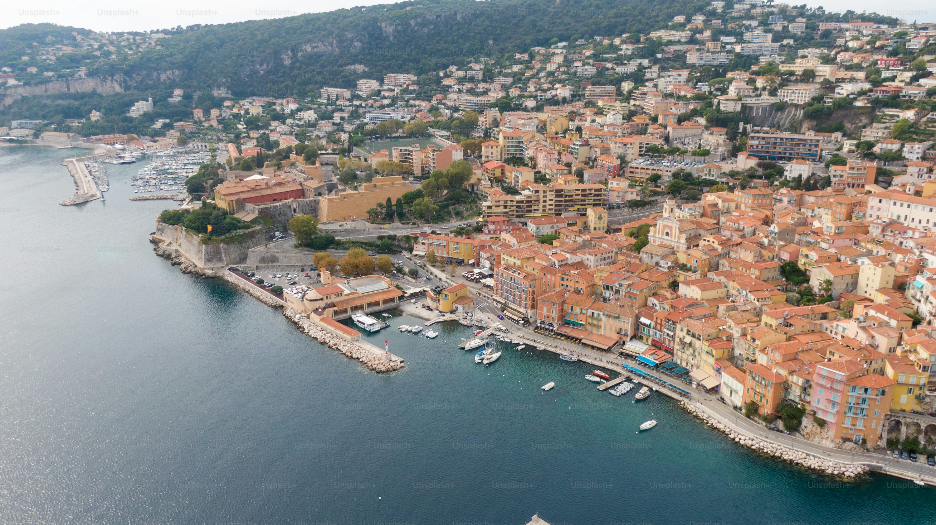 2023 JALスタッフが厳選！リニューアルした伊丹空港のおすすめお土産12選