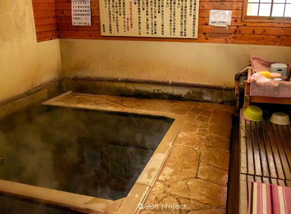 南小国町 黒川温泉 地蔵湯～静かな温泉地の静かな空間！時を忘れてゆったりと -