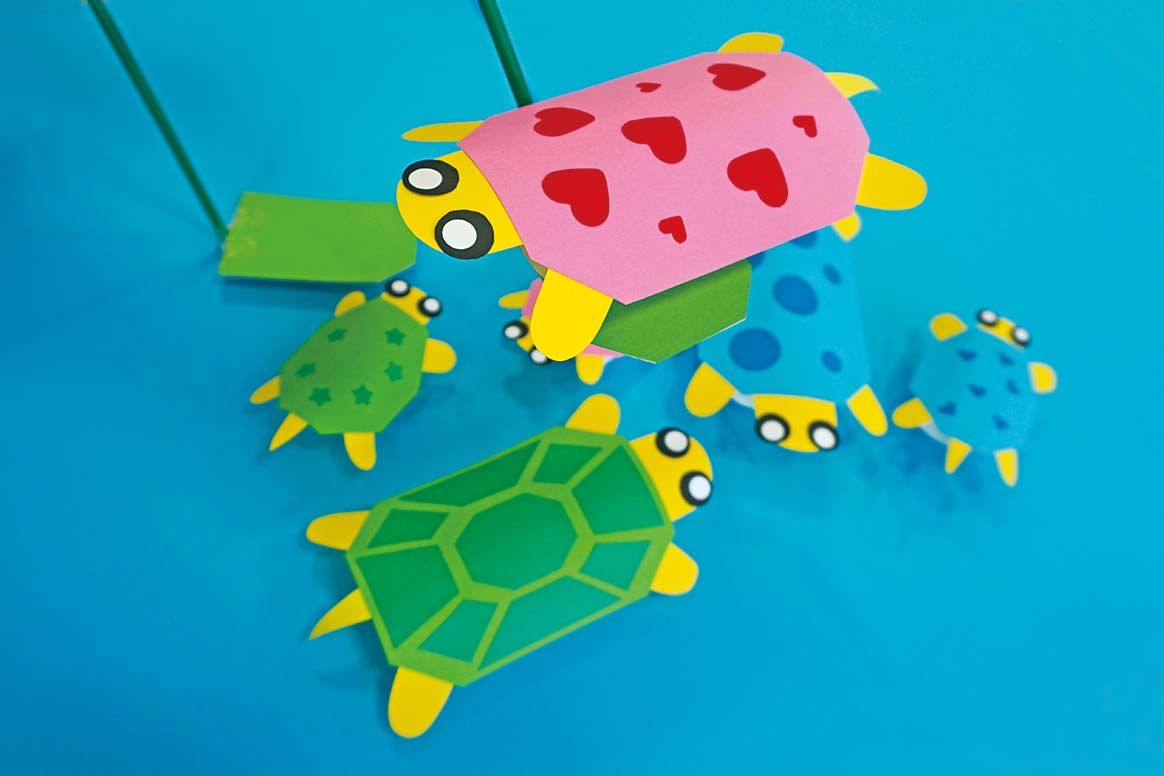 楽天市場お守り お財布に「金銭亀」金沢-純金箔入り◇ガラス製 日本製