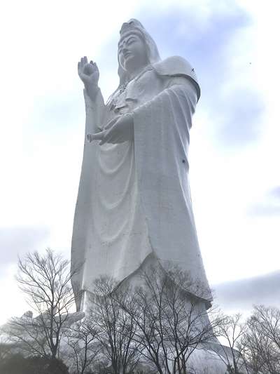 仙台大仏 大観音 巨大すぎて怖い？高さや海外の反応隣接ホテル情報まとめせんだいらいふ