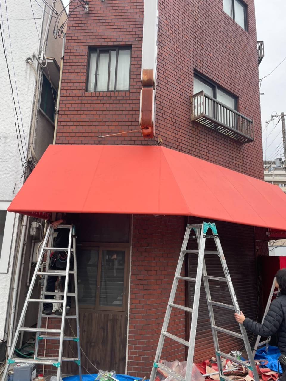 美容室店舗軒先テントの施工事例 栃木県 テント屋ナビ