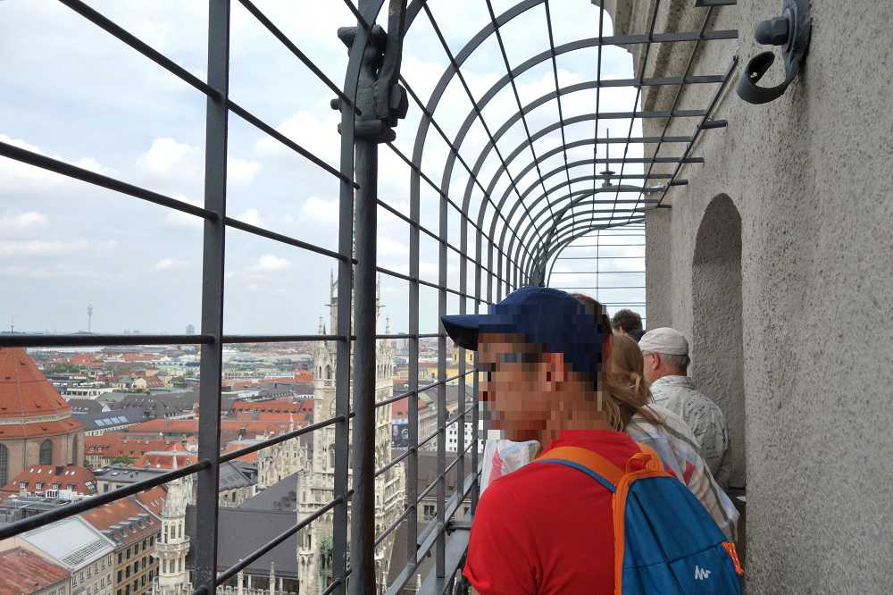 ミュンヘン 新市庁舎 塔の登り方、営業時間、入場料金、チケット売場まで徹底解説