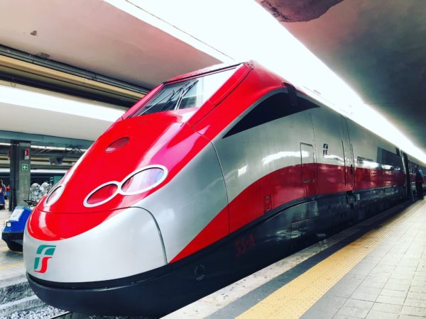 これって何語？｢外国語風｣名前の列車10選 外国人も首をひねる不思議な造語がいろいろ独断で選ぶ鉄道ベスト10東洋経済オンライン