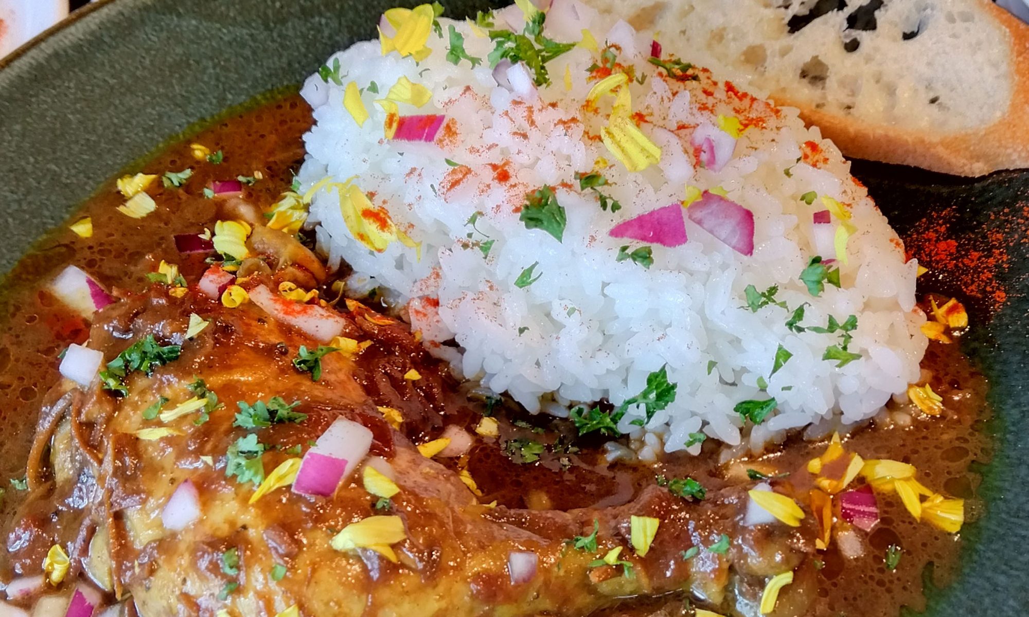 女川・海と山の恵みランチ 宮城から届く自然の幸全4皿+乾杯カクテル付き 10月からの期間限定サザンタワーダイニング