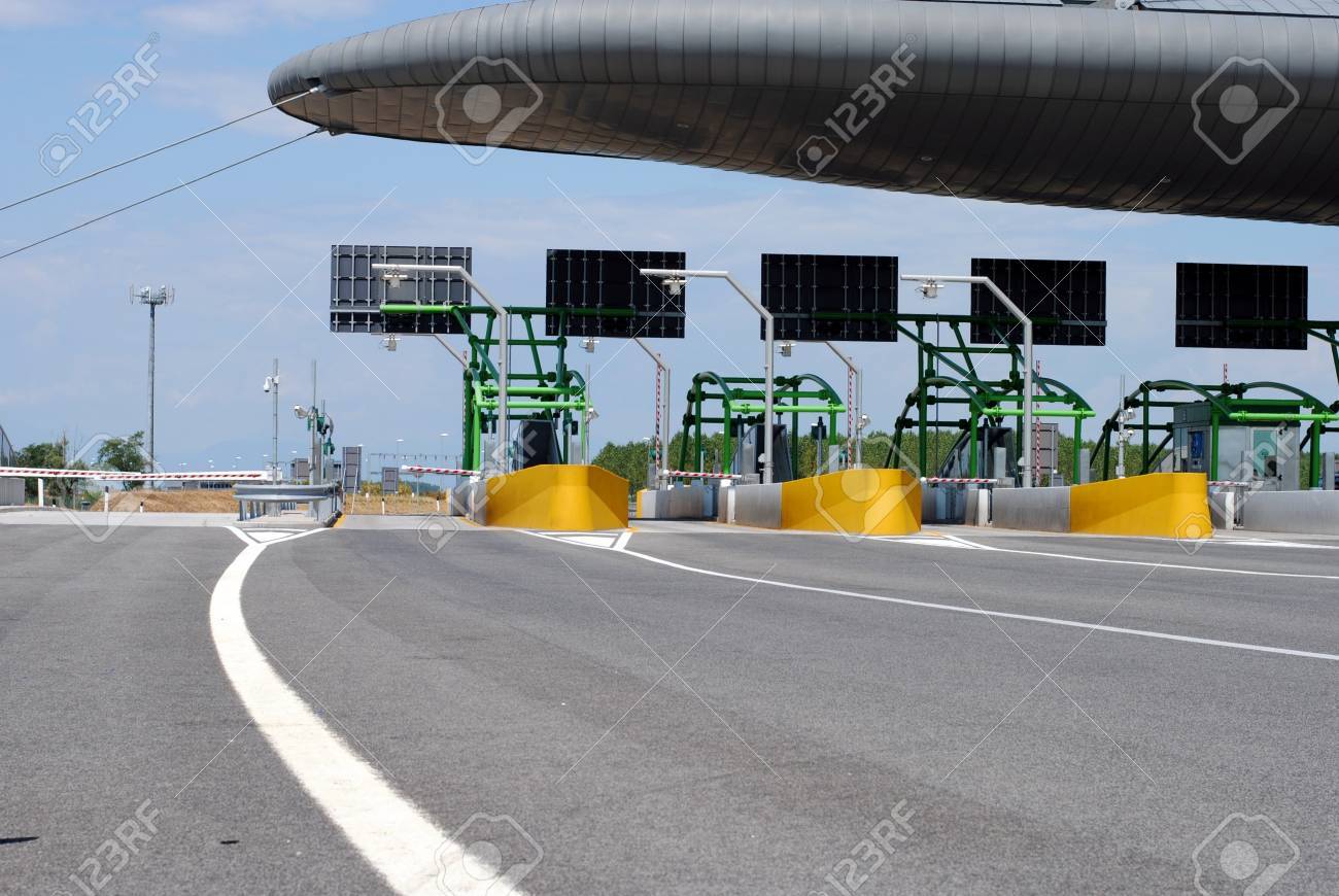 2,274件の「料金所」の動画素材 ‐ 4K、HD動画クリップShutterstock