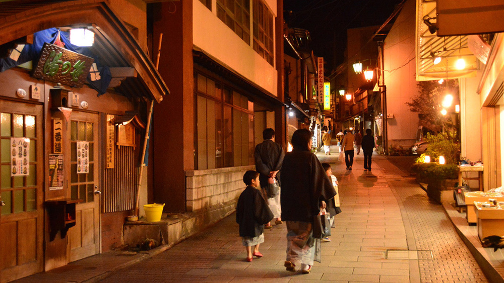 ノスタルジックな温泉街。長野の渋温泉、湯田中温泉で訪れたいスポット14選ブルータス BRUTUS.jp