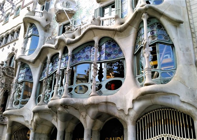 海外視察旅行記 ヨーロッパ建築を訪ねて スペイン・イギリスマツミハウジング