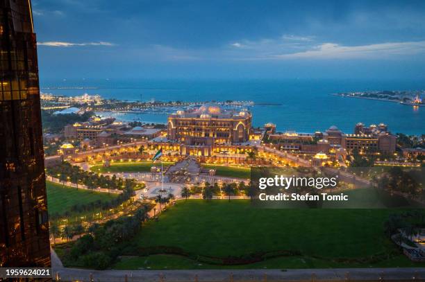 Abu Dhabi アブダビ