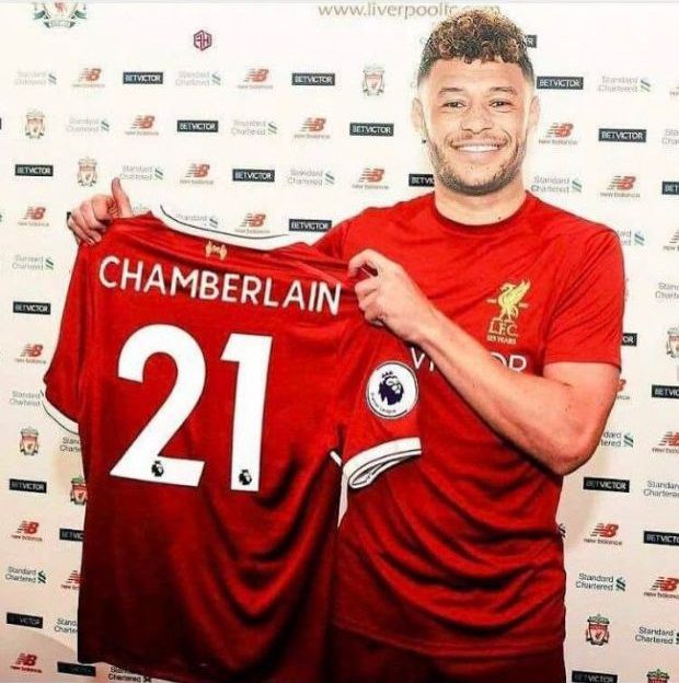 アレックス・オックスレイド・チェンバレンサッカーキング