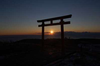 箱根・小田原の初日の出スポット13選 2025 富士山が拝める場所も小田原オウンドメディア