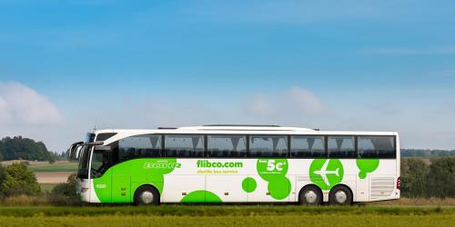マルペンサ空港からバスでトリノへ日日是ヒマ人