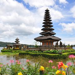 一度は行ってみたい世界の絶景 インドネシア・ジャワ島 ブロモ山ぜひ行って欲しい！世界のお勧め絶景スポットを紹介するブログ