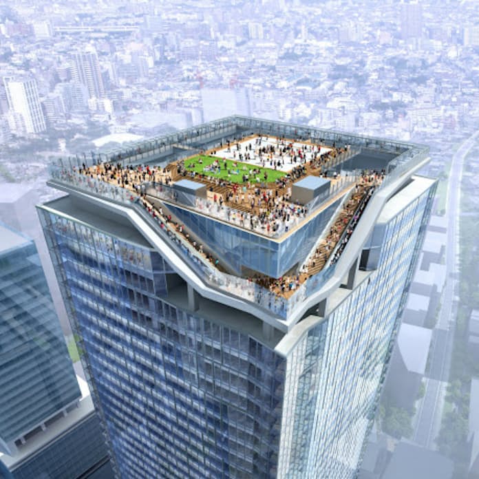 雑居ビル屋上の広いスペースが利用可能