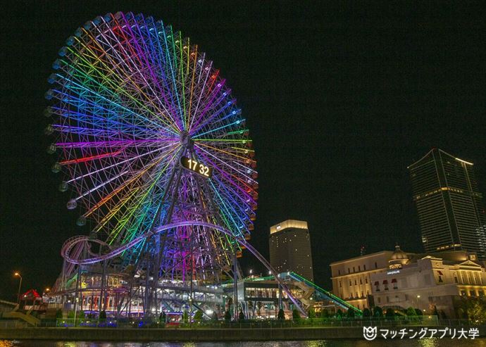 赤レンガ倉庫×みなとみらい カップル必見！歴史と夜景を楽しむ横浜1日デートプラン - 縁結び大学
