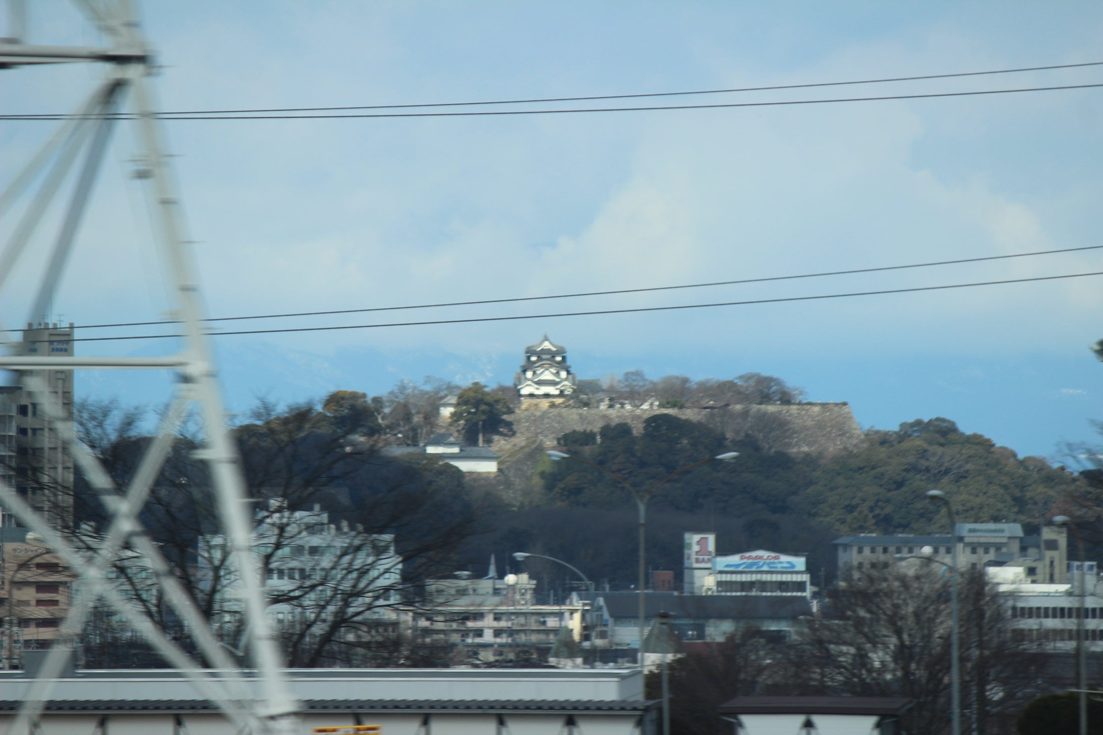 しぇるふぁさんによるJR福山駅から見る福山城の検証レポート - 攻城団ブログ