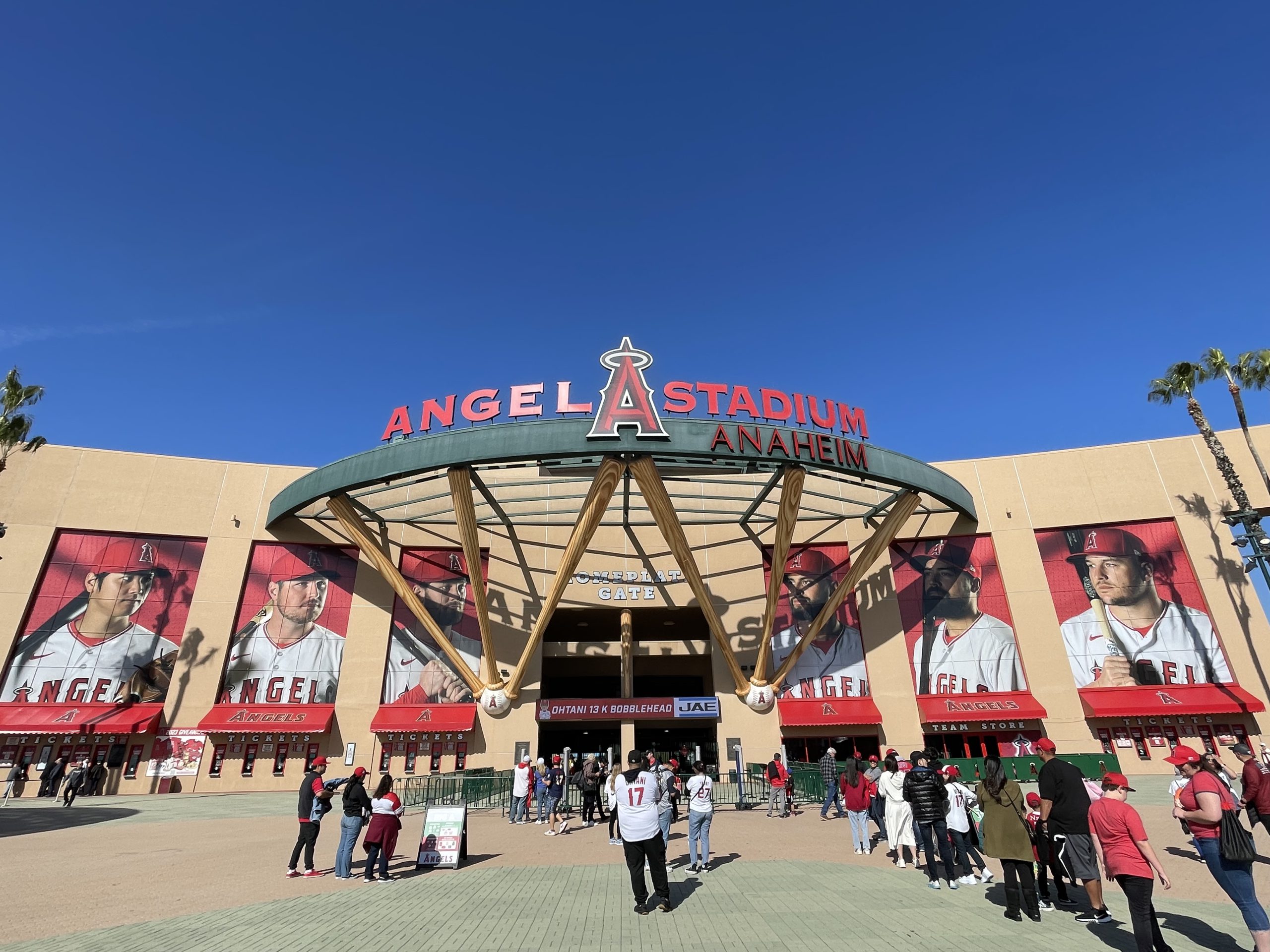 2025年版 エンゼルス観戦ホテルおすすめマジで利便性バツグン！UBER利用で安心してメジャーリーグを最終回まで見よう